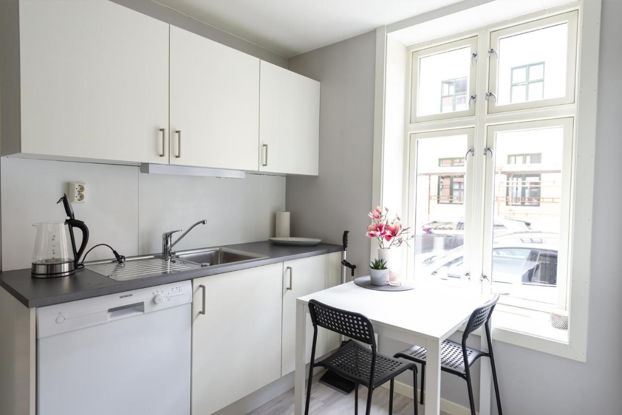 I Gamle Apartment *